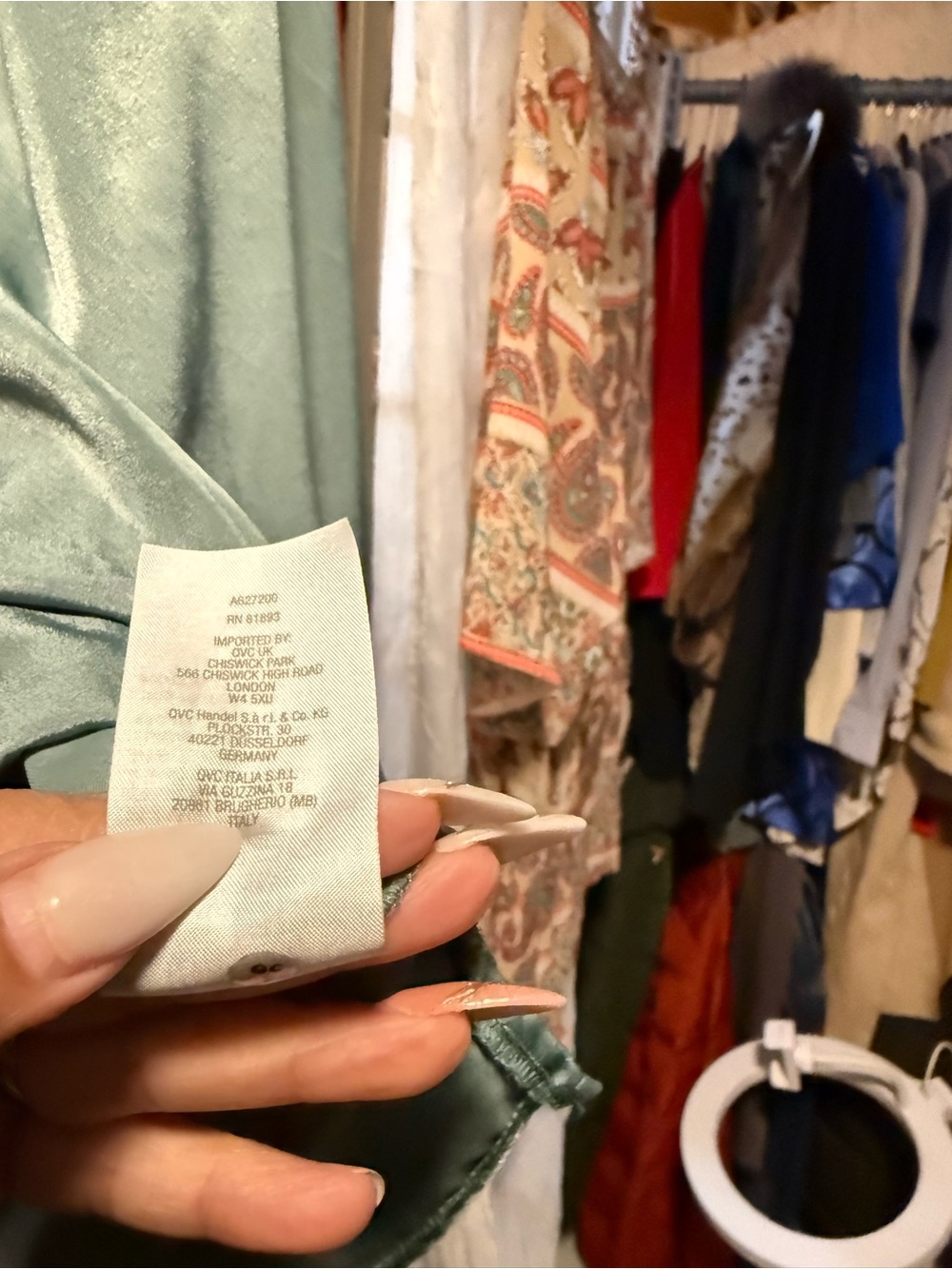 Silky Teal V-Neck Long-Sleeve Blouse - Picture 7 of 8